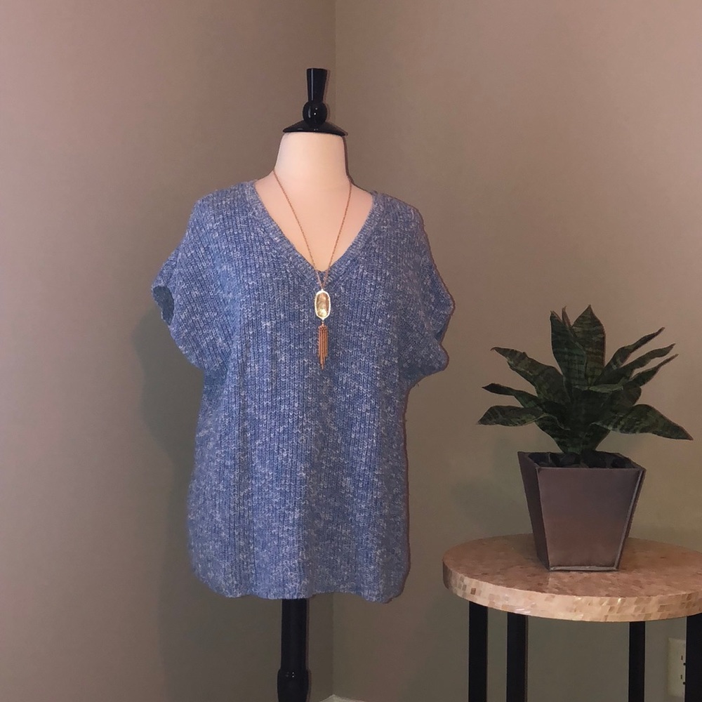 ***Last Call*** Jones New York Capped Sleeve Swtr